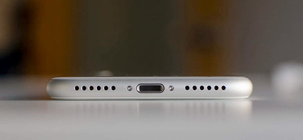 Will Apple remove the charging port on iPhone